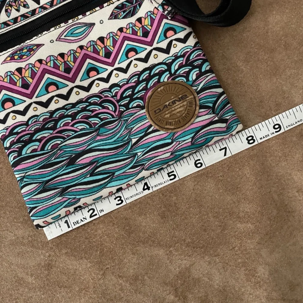 Dakine Crossbody Bag Jive Adjustable Strap - Picture 6 of 15